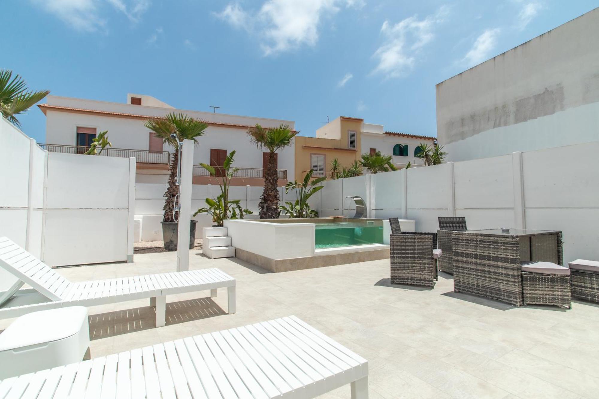Hotel Le Grotte Lampedusa Esterno foto