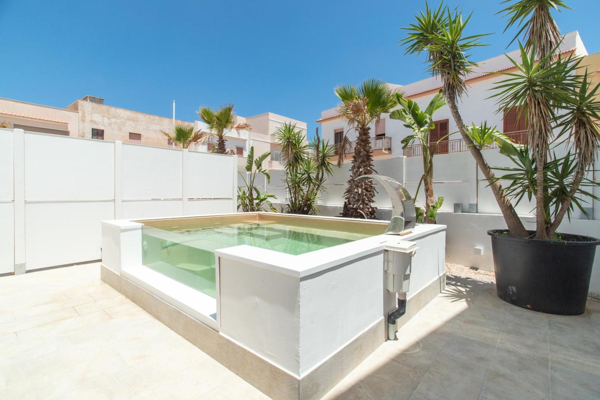 Hotel Le Grotte Lampedusa Esterno foto